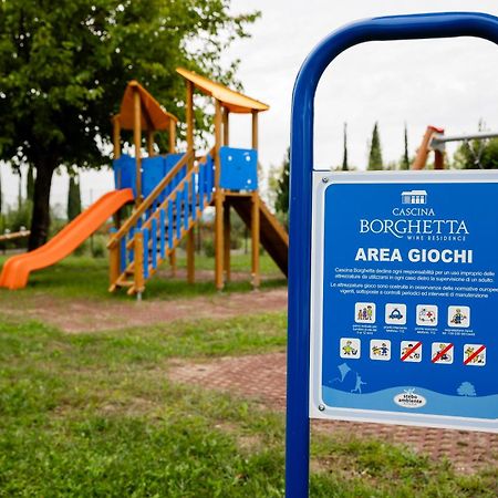 Вілла Cascina Borghetta Сірміоне Екстер'єр фото